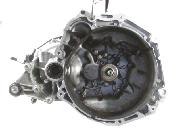 ROCNI MENJALNIK OEM N. 111070 CAMBIO MECCANICO ORIGINAL REZERVNI DEL OPEL KARL C16 (2015 - 2019)BENZINA/GPL LETNIK 2017