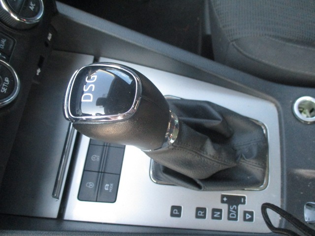 SKODA OCTAVIA SW 2.0 D 110KW AUT 5P (2014) RICAMBIO USATO 