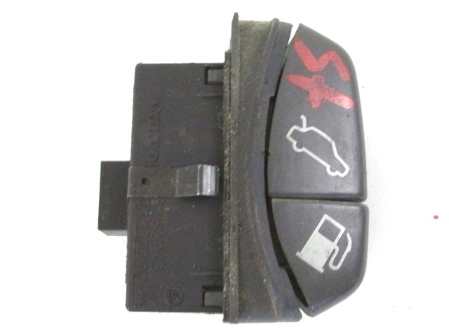 MULTIFUNKCIJSKI VOLAN OEM N. 9162946 ORIGINAL REZERVNI DEL VOLVO S70 V70 874 875 876 MK1 (1996 - 2000)DIESEL LETNIK 1998