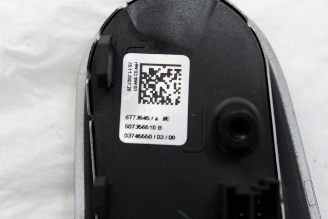 MULTIFUNKCIJSKI VOLAN OEM N. 6773645 ORIGINAL REZERVNI DEL MINI ONE / COOPER BERLINA CABRIO R56 R57 (2007 - 2013) DIESEL LETNIK 2008