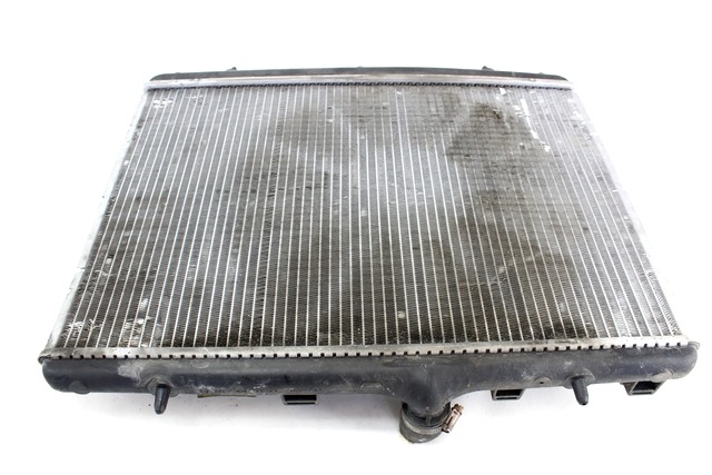 RADIATOR VODE OEM N. 1330W2 ORIGINAL REZERVNI DEL CITROEN BERLINGO MK2 (2008 -2018) DIESEL LETNIK 2010