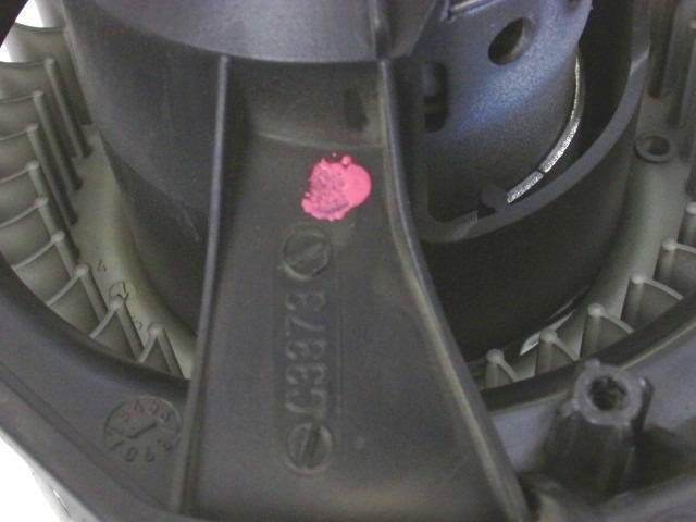 VENTILATOR  KABINE  OEM N. A2118300908 ORIGINAL REZERVNI DEL MERCEDES CLASSE E W211 S211 BER/SW (03/2002 - 05/2006) DIESEL LETNIK 2005