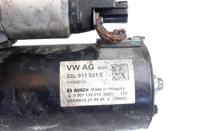 ZAGANJAC MOTORJA  OEM N. 03L911021E ORIGINAL REZERVNI DEL AUDI A4 B8 8K2 BER/SW/CABRIO (2007 - 11/2015) DIESEL LETNIK 2013