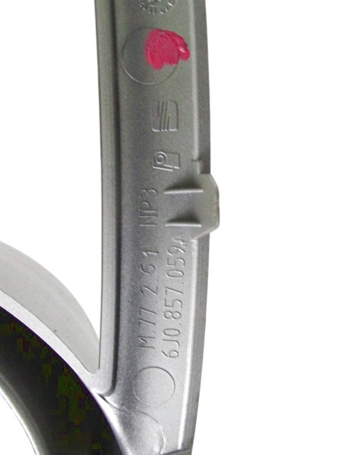ARMATURNA PLO?CA OEM N. 6J0857059 ORIGINAL REZERVNI DEL SEAT IBIZA 6J5 6P1 MK4 BER/SW (2008 - 2012)BENZINA LETNIK 2012