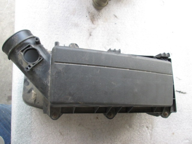 FILTAR ZRAKA OEM N. 1S709J442AD ORIGINAL REZERVNI DEL FORD MONDEO B5Y B4Y BWY MK2 BER/SW (2000 - 2007) DIESEL LETNIK 2004