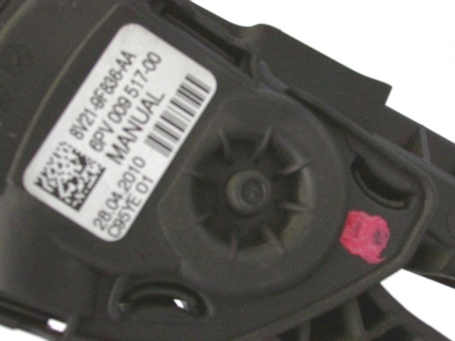 PEDALI OEM N. 8V21-9F836-AA ORIGINAL REZERVNI DEL FORD FIESTA CB1 CNN MK6 (09/2008 - 11/2012) DIESEL LETNIK 2010