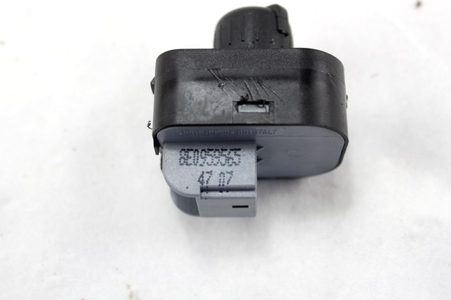 STIKALA ELEKTRICNIH OGLEDAL  OEM N. 8E0959565 ORIGINAL REZERVNI DEL AUDI A6 C6 4F2 4FH 4F5 BER/SW/ALLROAD (07/2004 - 10/2008) DIESEL LETNIK 2008