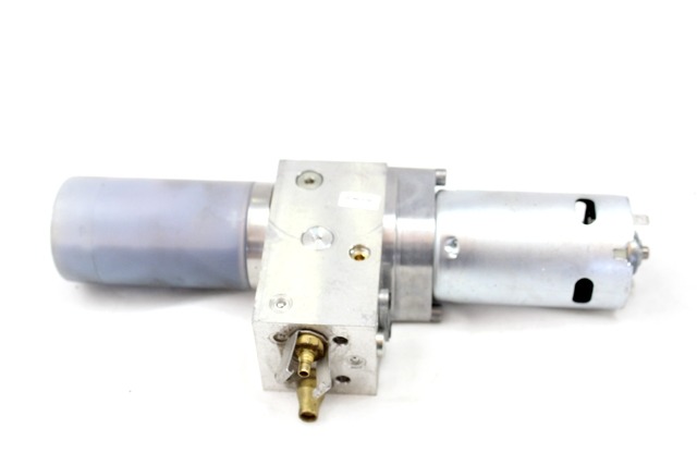ZAKLEPANJE PRTLJA?NIH VRAT  OEM N. HB80006-021C ORIGINAL REZERVNI DEL OPEL INSIGNIA A G09 (2008 - 2017)DIESEL LETNIK 2010