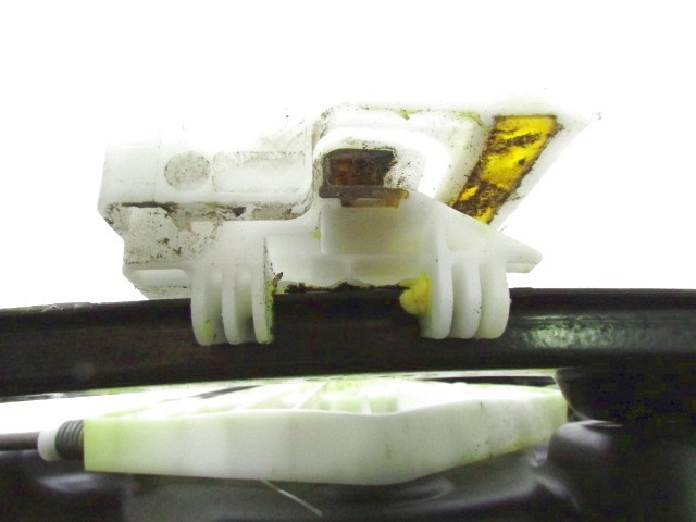 MEHANIZEM DVIGA ZADNJIH STEKEL  OEM N. 04589463AA ORIGINAL REZERVNI DEL DODGE JOURNEY (2008 - 2011) DIESEL LETNIK 2008
