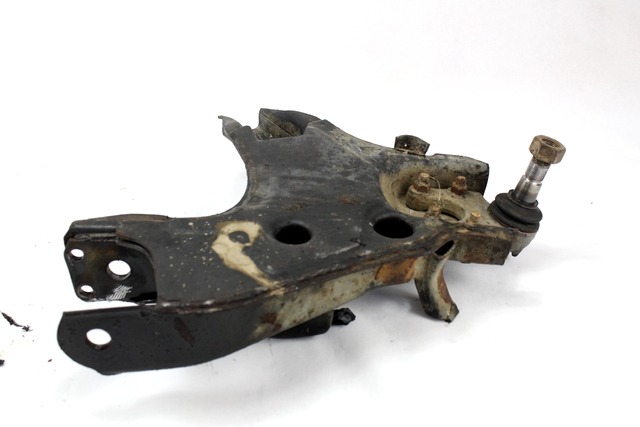 SPREDNJA DESNA ROKA  OEM N. 54502-7F000 ORIGINAL REZERVNI DEL NISSAN TERRANO II R20 R (1999 - 2002) DIESEL LETNIK 2000