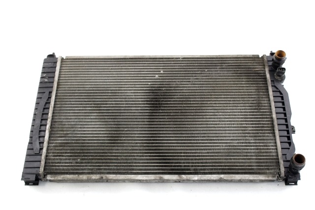 RADIATOR VODE OEM N. 60489A ORIGINAL REZERVNI DEL AUDI A4 B5 BER/SW (1994 - 12/2000) DIESEL LETNIK 2000