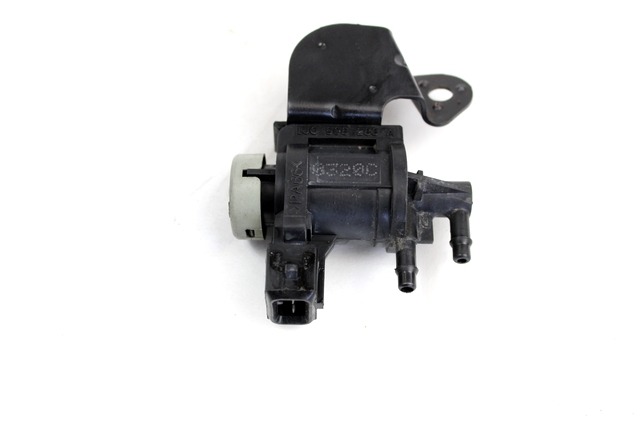 ELEKTROVENTIL  OEM N. 1J0906283A ORIGINAL REZERVNI DEL AUDI A4 B5 BER/SW (1994 - 12/2000) DIESEL LETNIK 2000