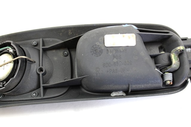 NOTRANJA KLJUKA  OEM N. 8D0837020 ORIGINAL REZERVNI DEL AUDI A4 B5 BER/SW (1994 - 12/2000) DIESEL LETNIK 2000
