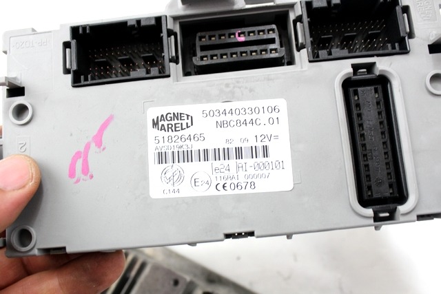 KOMPLET ODKLEPANJE IN VZIG  OEM N. 51853780 ORIGINAL REZERVNI DEL LANCIA DELTA 844 MK3 (2008 - 2014) DIESEL LETNIK 2009