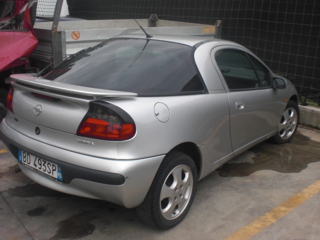 OPEL TIGRA 1.4 B 5M 3P (1999) RICAMBI IN MAGAZZINO 