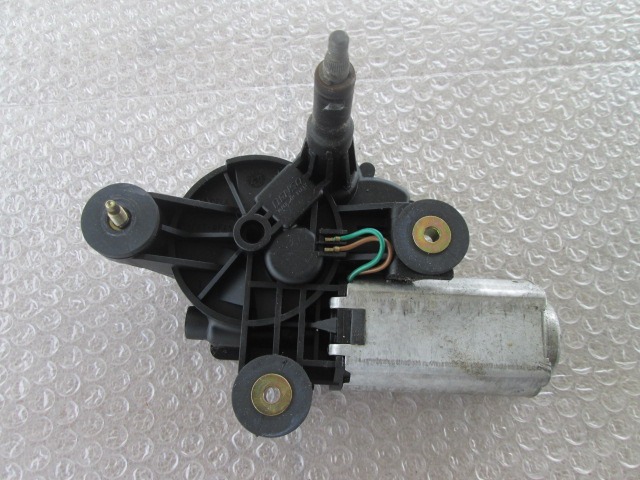 MOTORCEK ZADNJEGA BRISALCA OEM N. 51848464 ORIGINAL REZERVNI DEL LANCIA Y YPSILON 843 (2003-2006) BENZINA LETNIK 2006