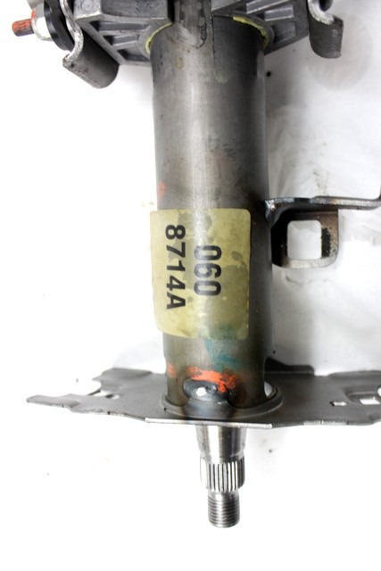 VOLANSKI DROG OEM N. 452500F030 ORIGINAL REZERVNI DEL TOYOTA COROLLA VERSO ZER ZZE12 R1 (2004 - 2009) DIESEL LETNIK 2009