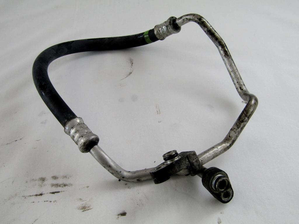 PRIKLJUCKI A/C / HLADILNE LINIJE OEM N. 887030F060 ORIGINAL REZERVNI DEL TOYOTA COROLLA VERSO ZER ZZE12 R1 (2004 - 2009) DIESEL LETNIK 2009