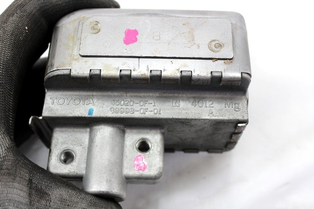 ELEKTRICNI SERVO VOLAN ENOTA OEM N. 450200F010 ORIGINAL REZERVNI DEL TOYOTA COROLLA VERSO ZER ZZE12 R1 (2004 - 2009) DIESEL LETNIK 2009