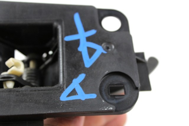 NOTRANJA KLJUKA  OEM N. 735267590 ORIGINAL REZERVNI DEL FIAT PUNTO 188 MK2 R (2003 - 2011) DIESEL LETNIK 2004