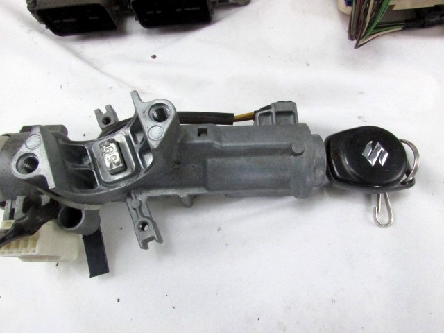 KOMPLET ODKLEPANJE IN VZIG  OEM N. 19094 KIT ACCENSIONE AVVIAMENTO ORIGINAL REZERVNI DEL SUZUKI SWIFT MZ EZ MK3 (2004 - 2010) BENZINA LETNIK 2007