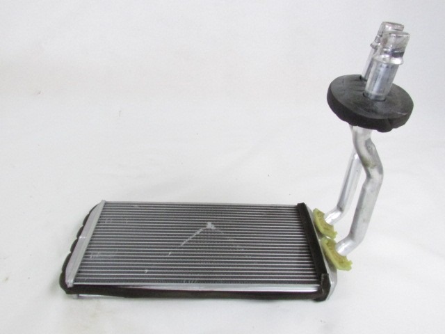 GRELEC RADIATORJA OEM N. 5E2210400 ORIGINAL REZERVNI DEL PEUGEOT PARTNER TEPEE MK2 (2008 - 2015) DIESEL LETNIK 2012