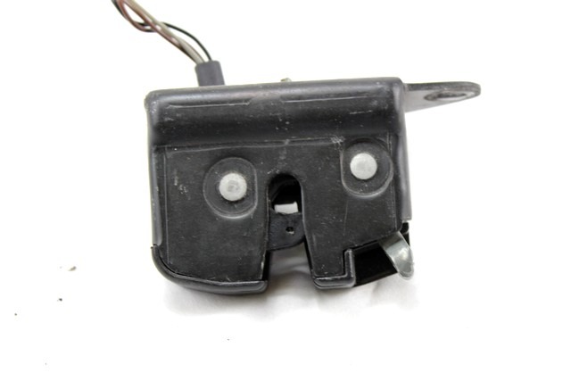 ZAKLEPANJE PRTLJA?NIH VRAT  OEM N. 51744021 ORIGINAL REZERVNI DEL FIAT PUNTO 188 MK2 R (2003 - 2011) BENZINA LETNIK 2005