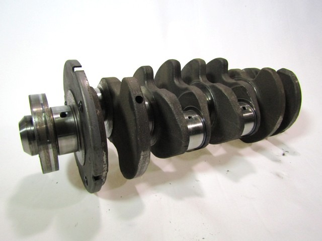 GRED MOTORJA OEM N. 38105021 ORIGINAL REZERVNI DEL AUDI A3 MK1 8L 8L1 3P/5P (1996 - 2000) DIESEL LETNIK 1999