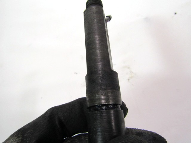 INJEKTORJI DIESEL OEM N. 028130201T ORIGINAL REZERVNI DEL AUDI A3 MK1 8L 8L1 3P/5P (1996 - 2000) DIESEL LETNIK 1999