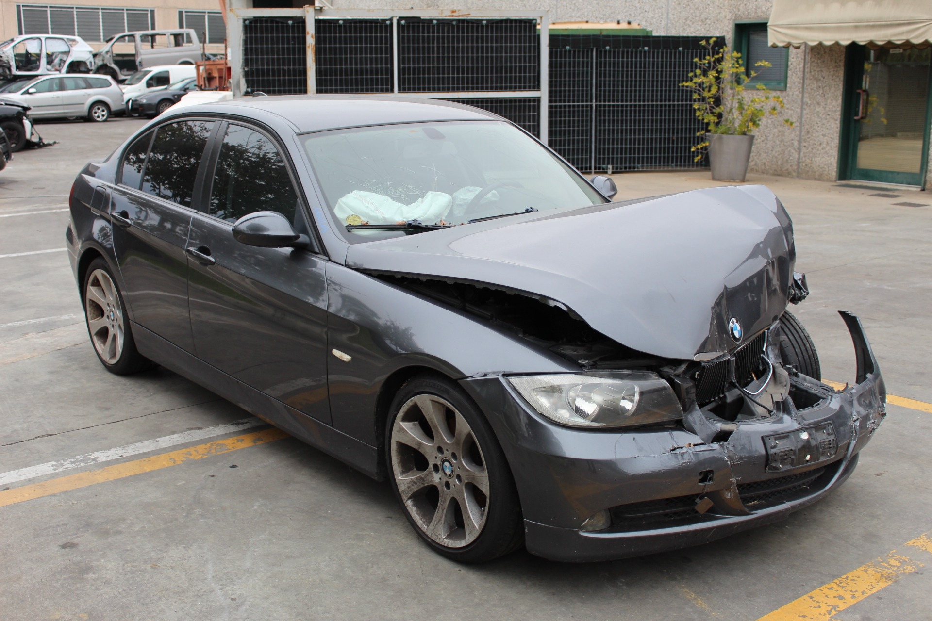 BMW SERIE 3 320D E90 2.0 D 120KW 6M 4P (2005) RICAMBIO USATO 