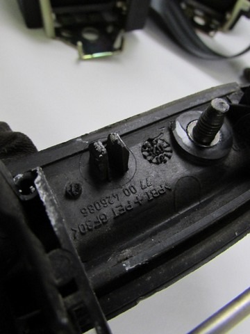 ZUNANJA KLJUKA SPREDNJA LEVA VRATA OEM N. 7700426086 ORIGINAL REZERVNI DEL RENAULT CLIO BB CB MK2 R / CLIO STORIA (05/2001 - 2012) DIESEL LETNIK 2003