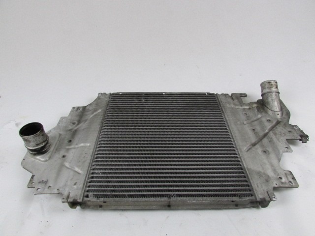 HLADILNIK INTERCOOLER OEM N. 8200252209 ORIGINAL REZERVNI DEL RENAULT CLIO BB CB MK2 R / CLIO STORIA (05/2001 - 2012) DIESEL LETNIK 2003