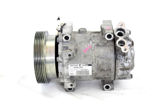 KOMPRESOR KLIME  OEM N. 8200866441 ORIGINAL REZERVNI DEL DACIA SANDERO MK1 (2008 - 2012) BENZINA/GPL LETNIK 2009