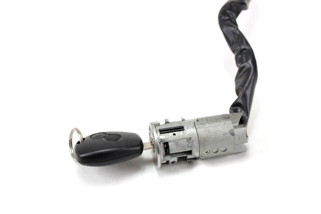 KOMPLET ODKLEPANJE IN VZIG  OEM N. 27576 KIT ACCENSIONE AVVIAMENTO ORIGINAL REZERVNI DEL DACIA SANDERO MK1 (2008 - 2012) BENZINA/GPL LETNIK 2009