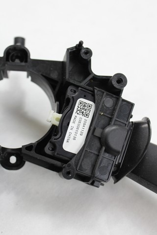 KRMILO SMERNIKI OEM N. 20941129 ORIGINAL REZERVNI DEL OPEL ASTRA J P10 5P/3P/SW (2010 - 2015) DIESEL LETNIK 2011