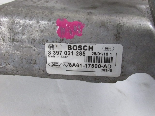 MOTORCEK PREDNJIH BRISALCEV OEM N. 8A61-17500-AD ORIGINAL REZERVNI DEL FORD FIESTA CB1 CNN MK6 (09/2008 - 11/2012) DIESEL LETNIK 2010