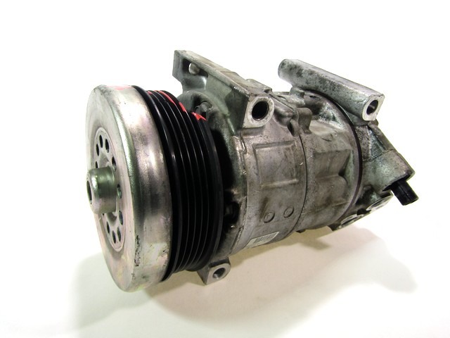 KOMPRESOR KLIME  OEM N. 55194880 ORIGINAL REZERVNI DEL FIAT FIORINO 225 (2007 - 2016) BENZINA/METANO LETNIK 2010