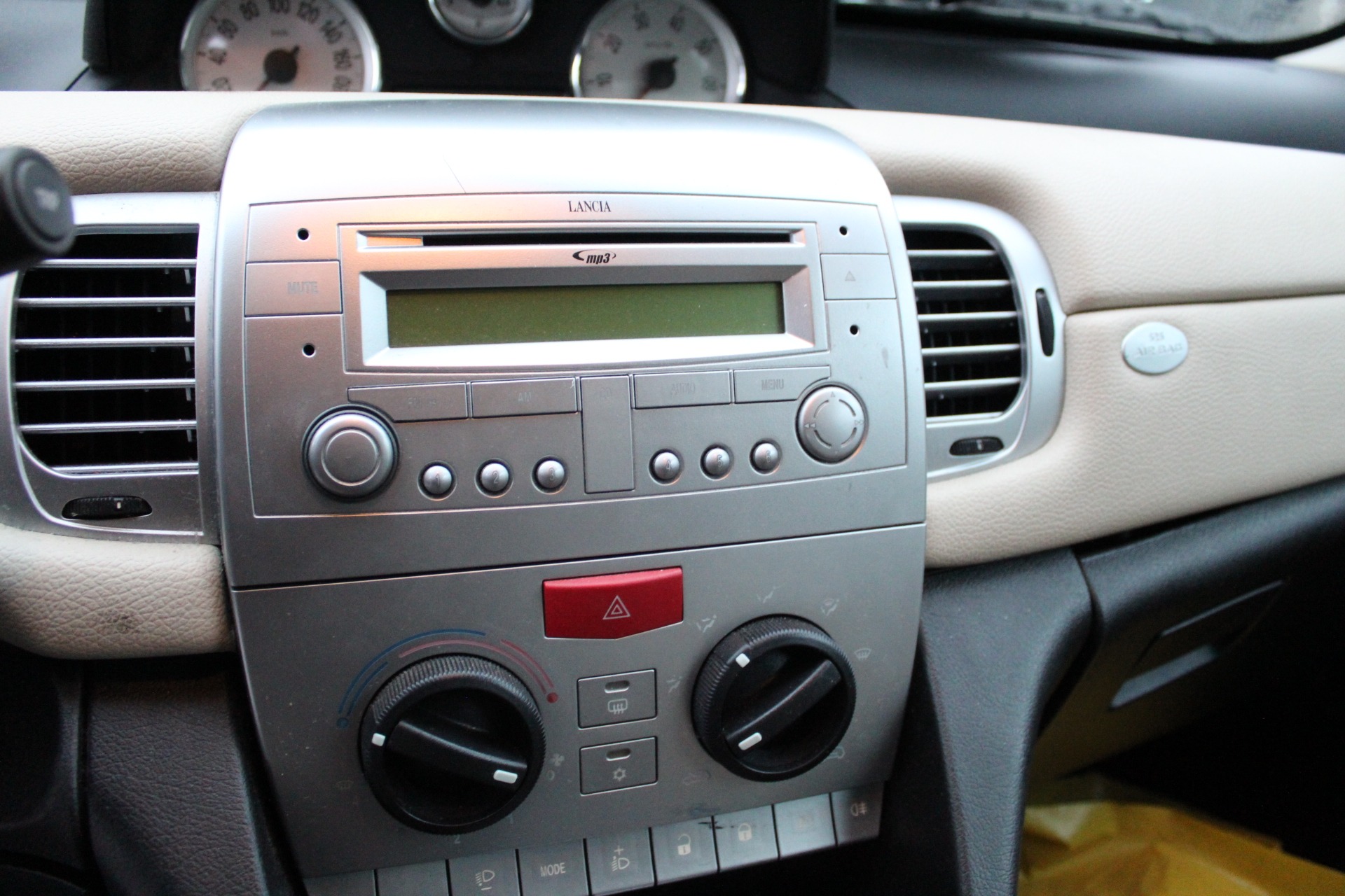 LANCIA Y 1.3 D 55KW 5M 3P (2009) RICAMBIO USATO 