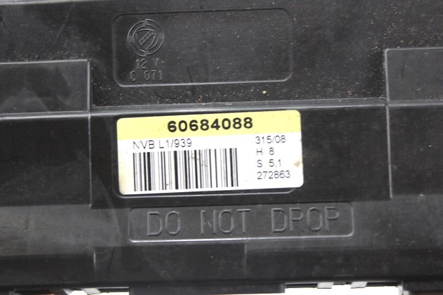 CENTRALNO ZAKLEPANJE OEM N. 60684088 ORIGINAL REZERVNI DEL ALFA ROMEO 159 939 BER/SW (2005 - 2013) DIESEL LETNIK 2009