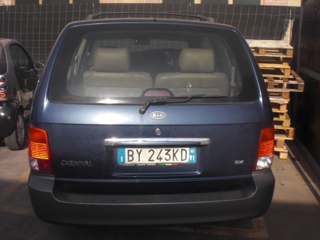 KIA CARNIVAL 2.9 D 106KW 5M 5P (2002) RICAMBI IN MAGAZZINO 