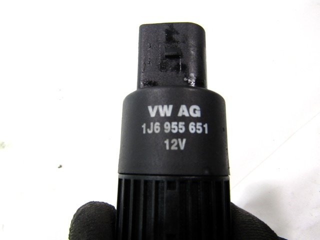 VODNA CRPALKA BRISALCEV OEM N.  ORIGINAL REZERVNI DEL VOLKSWAGEN GOLF IV 1J1 1E7 1J5 MK4 BER/SW (1998 - 2004) BENZINA LETNIK 2000