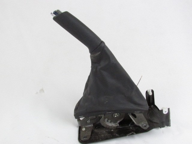 OEM N. 13138924 ORIGINAL REZERVNI DEL OPEL MERIVA A X03 (2003 - 2006) BENZINA LETNIK 2006