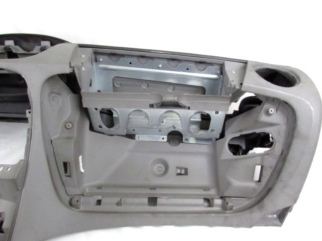 ARMATURNA PLOSCA OEM N. 735300469 ORIGINAL REZERVNI DEL FIAT PUNTO 188 188AX MK2 (1999 - 2003) BENZINA LETNIK 2000