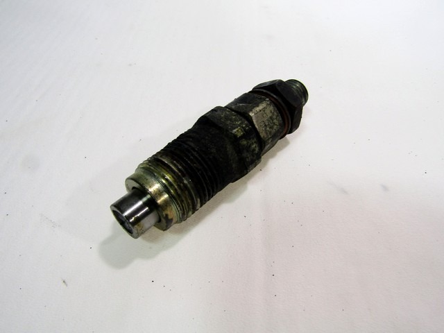 INJEKTORJI DIESEL OEM N.  ORIGINAL REZERVNI DEL NISSAN TERRANO II R20 R (1999 - 2002) DIESEL LETNIK 2000