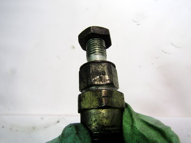 INJEKTORJI DIESEL OEM N.  ORIGINAL REZERVNI DEL NISSAN TERRANO II R20 R (1999 - 2002) DIESEL LETNIK 2000