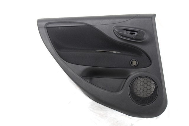 VRATNI PANEL OEM N. PNPSTFTPUNTO199MK3BR5P ORIGINAL REZERVNI DEL FIAT PUNTO 199 MK3 (2011 - 2017)BENZINA LETNIK 2017