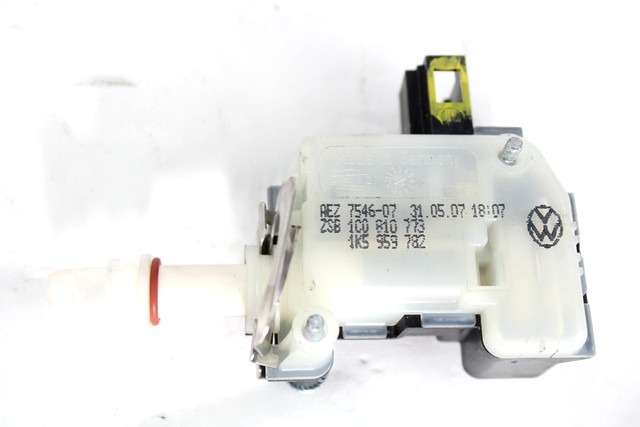 ZAKLEP LOPUTE GORIVA OEM N. 1C0810773 ORIGINAL REZERVNI DEL AUDI TT 8J (2006 - 2014)BENZINA LETNIK 2009