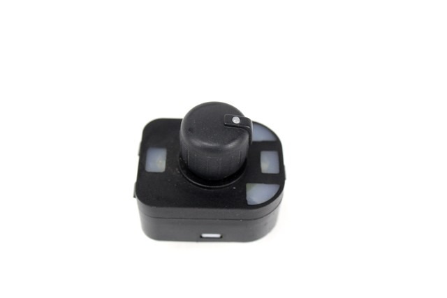 STIKALA ELEKTRICNIH OGLEDAL  OEM N. 8E0959565A ORIGINAL REZERVNI DEL AUDI A3 MK2R 8P 8PA 8P1 8P7 (2008 - 2012)BENZINA LETNIK 2008
