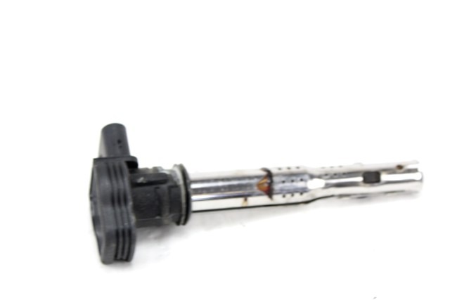 VZIGALNE TULJAVE OEM N. 07K905715D ORIGINAL REZERVNI DEL AUDI A3 MK2R 8P 8PA 8P1 8P7 (2008 - 2012)BENZINA LETNIK 2008