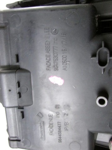 PREDAL ZA DOKUMENTE OEM N. 9644584477 ORIGINAL REZERVNI DEL PEUGEOT 407 6C 6D 6E BER/SW (2004 - 06/2008) DIESEL LETNIK 2005